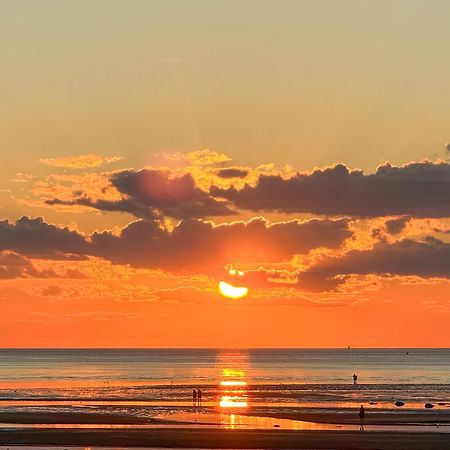 Nauset Beach Inn オーリンズ エクステリア 写真